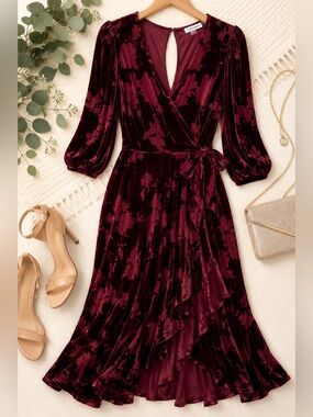 calvin klein burgundy velvet dress Calvin Klein | Dresses | Calvin Klein Gray Velvet Midi Dress